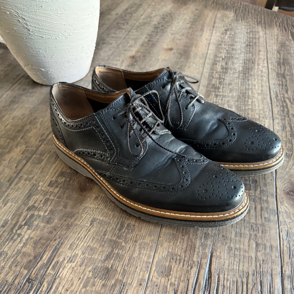 Clarks Black Leather Men's Shoes